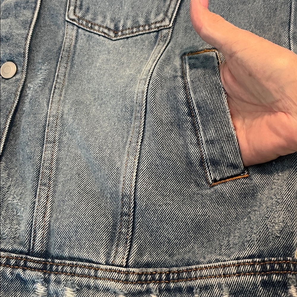 Celebrity Pink oversized jean jacket, size XS. - Picture 10 of 12